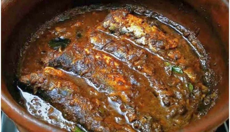 Kerala Style Tasty Fish Curry Recipe Video (2)